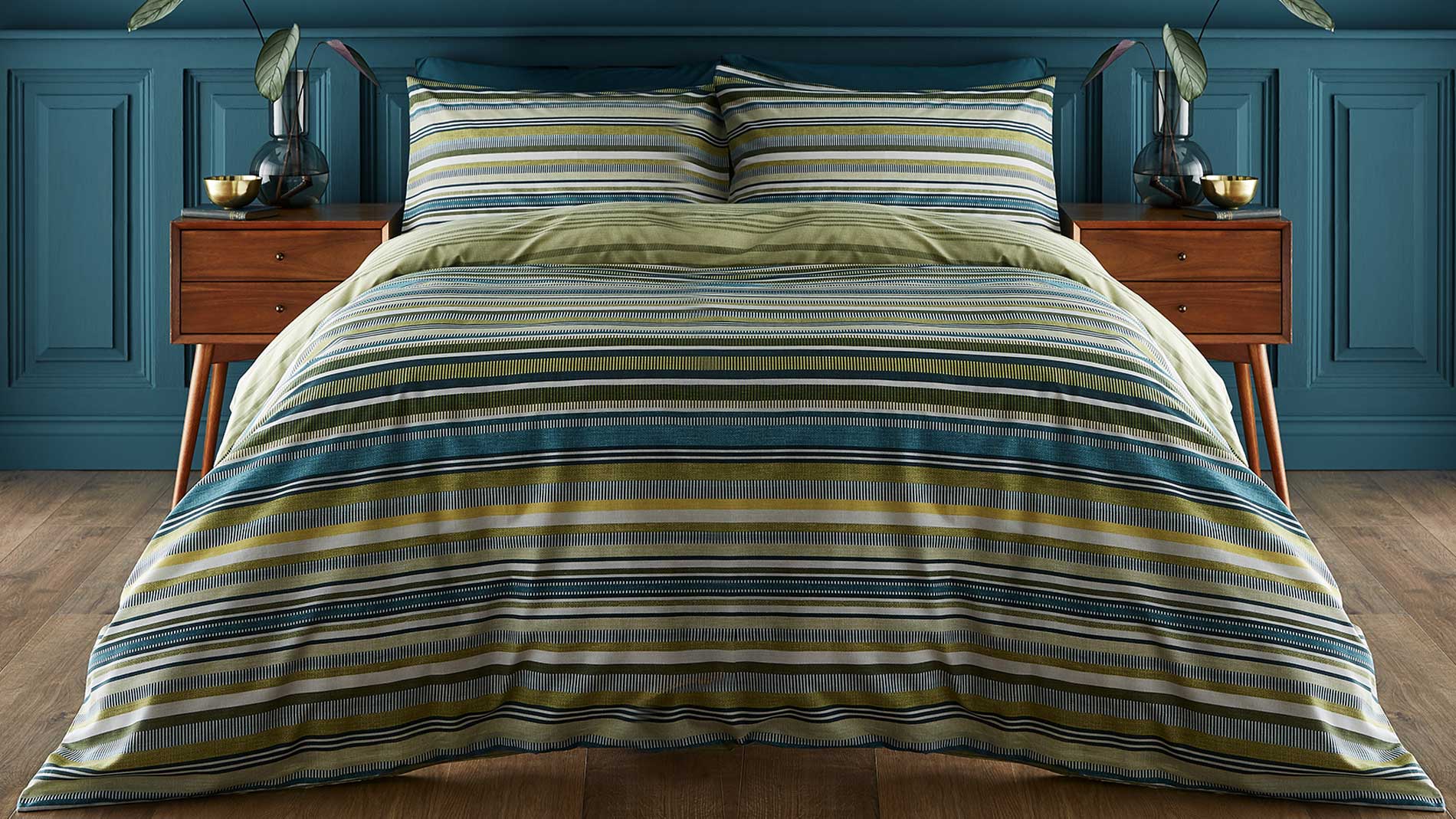 Striped duvet set green