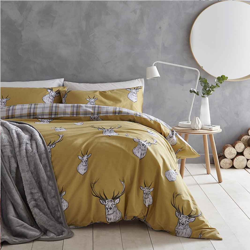 Stags Head Ochre Duvet Set: Various Sizes