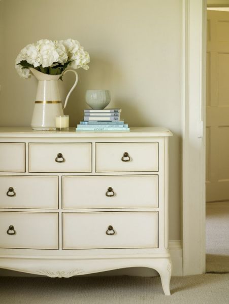 Toulouse 3 4 Wide Chest