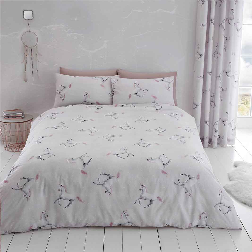 Unicorn Duvet Set: Various Sizes